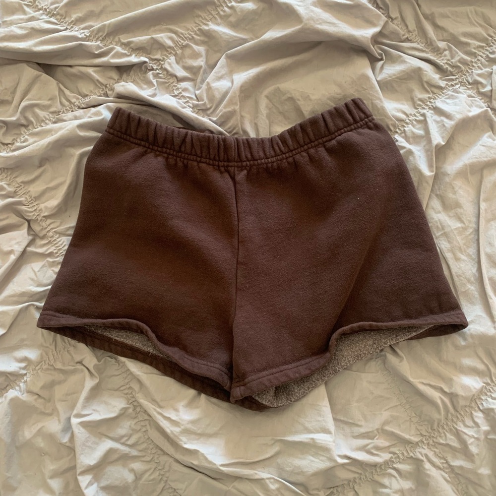 aritzia TNA brown sweatshorts